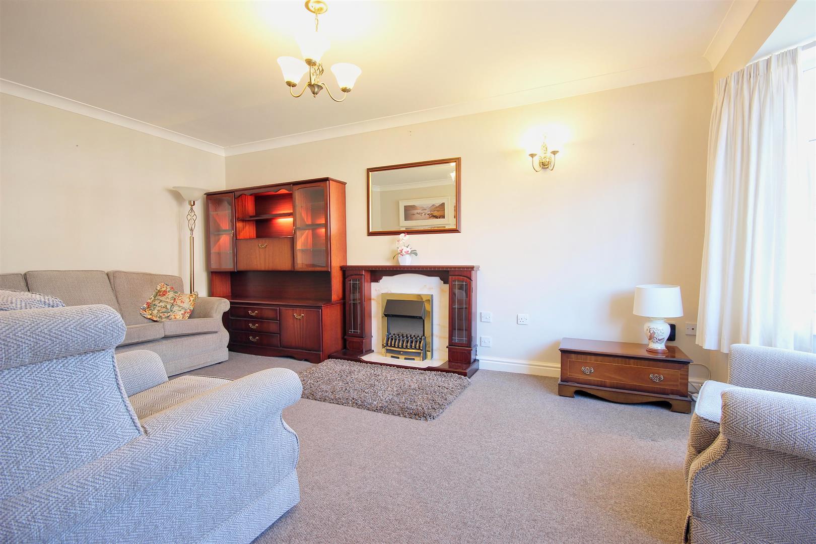 St. Margarets View, Long Riston